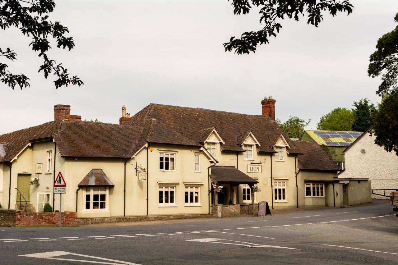 The Lion Hotel Leintwardine Exterior photo
