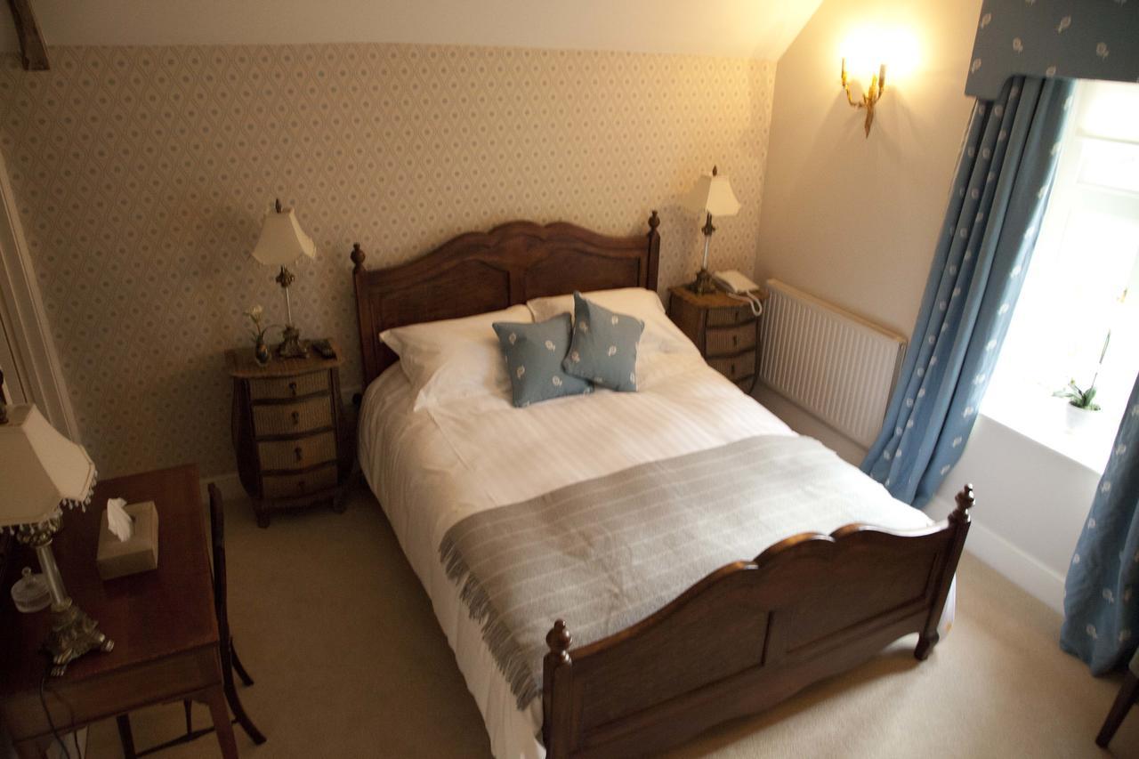The Lion Hotel Leintwardine Exterior photo